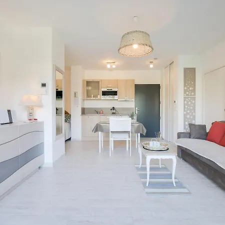 Les Jardins D'eyrac-2 By Interhome Apartamento