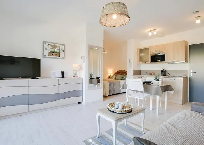 Les Jardins D'eyrac-2 By Interhome